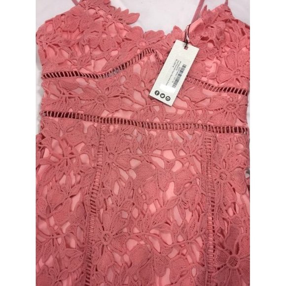 NWT boohoo Plus Plunge Ruffle Belted Mini Dress - Picture 7 of 12